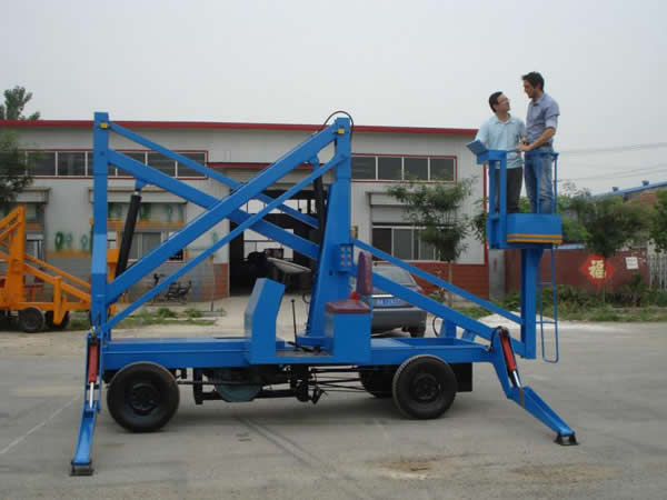 折臂升降機(jī)的使用維護(hù)常識